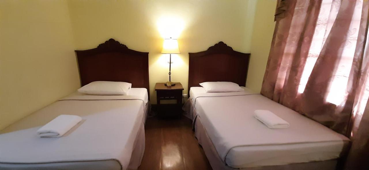 Hotel Salcedo De Vigan Exterior photo